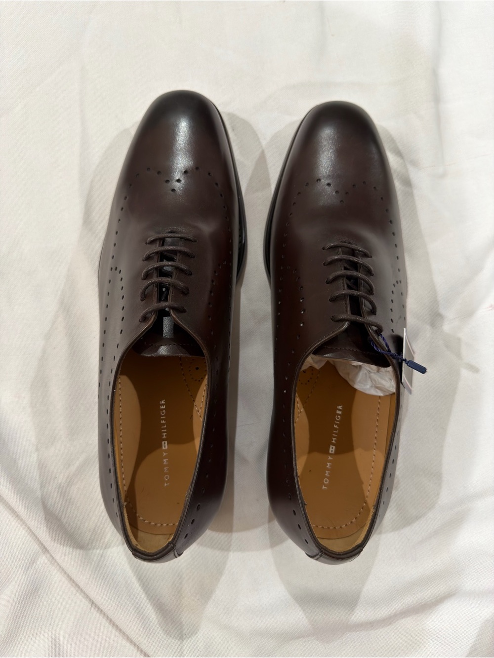 Tommy Hilfiger men’s leather shoes size 10
